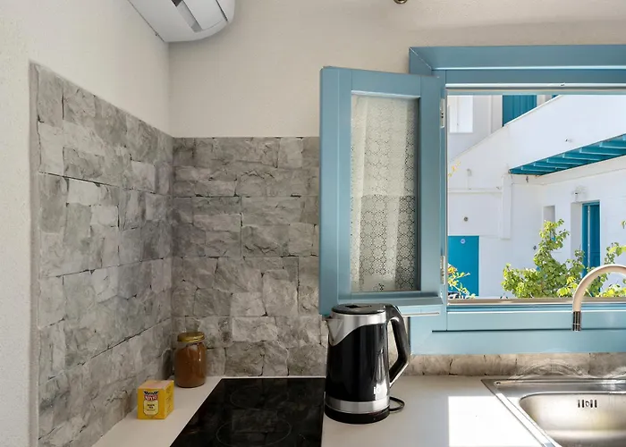 Politimi N8 아파트 아모르고스